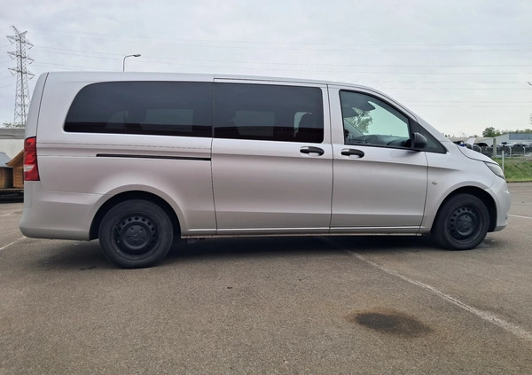 Mercedes-Benz Vito cena 79950 przebieg: 240600, rok produkcji 2017 z Wolbórz małe 277